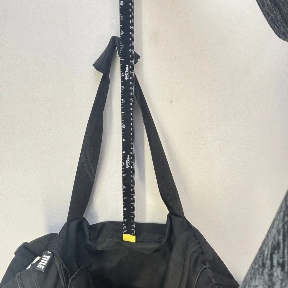 Title Boxing Duffle Bag Black Extra Large Gym Workout Sports Mens OS